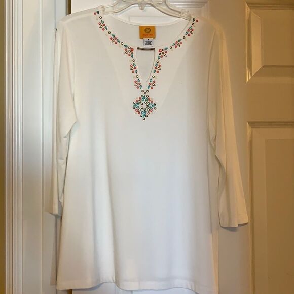 Ruby Rd. Medium top - Picture 1 of 6